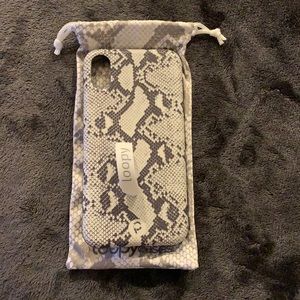 iPhone XR snakeskin loopy case